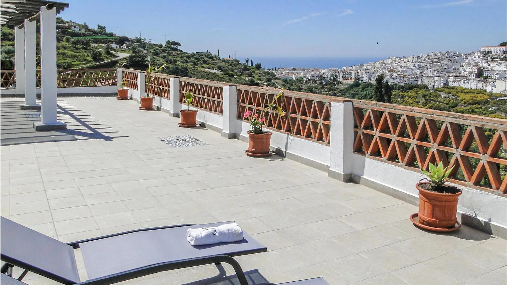 2 Bedroom Awesome Home In Torrox Holiday home