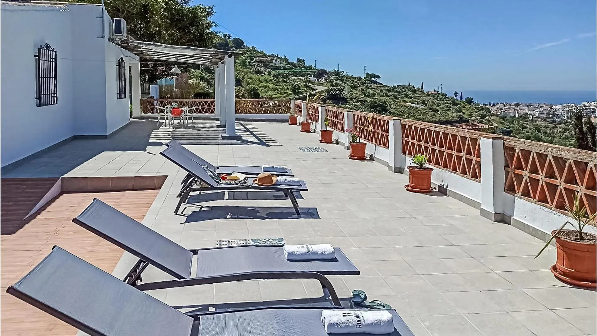 2 Bedroom Awesome Home In Torrox Holiday home